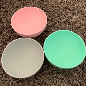 Cloud island Suction cup bowls